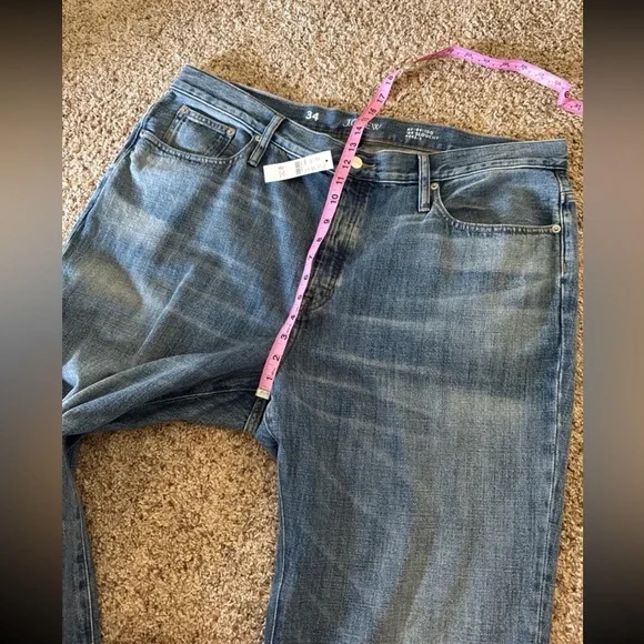 NWT J. Crew Mid-rise slouchy jean in 1984 rigid 
size 34 - Picture 12 of 12